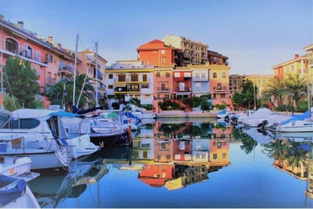 Valencia Beach Room With Private Bathroom Coliving Port Saplaya Esterno foto