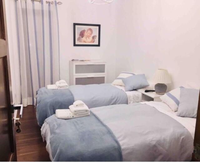 Valencia Beach Room With Private Bathroom Coliving Port Saplaya Esterno foto
